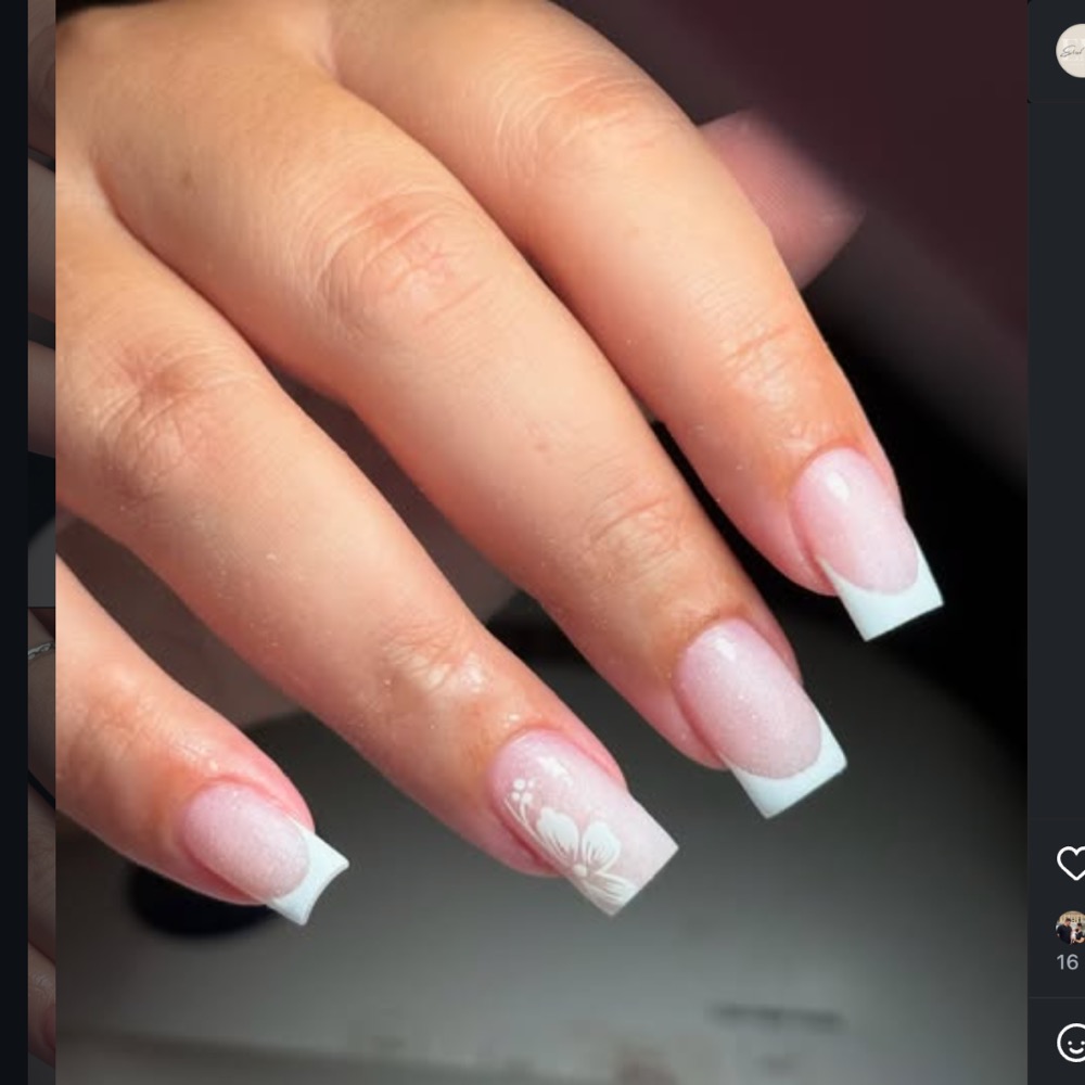 Unghie decorate, lavoro di Elisa Nails Art