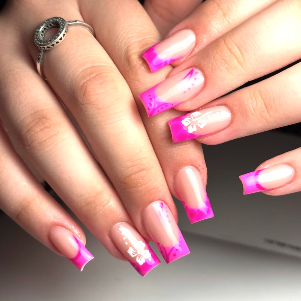 Unghie decorate, lavoro di Elisa Nails Art