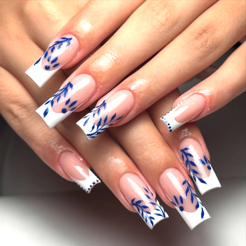 Unghie decorate, lavoro di Elisa Nails Art
