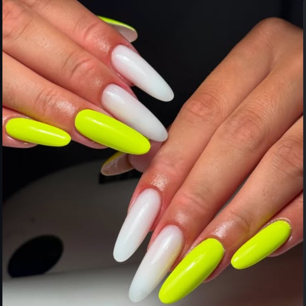 Unghie decorate, lavoro di Elisa Nails Art